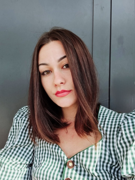 File:Alexandra profile picture.png