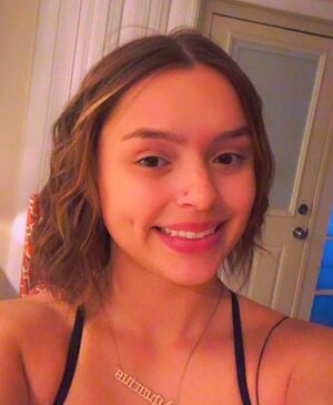 Lina Lakoczky-Torres Profile Pic.jpg