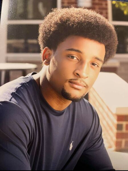 File:Christopher Parham profile picture.jpg