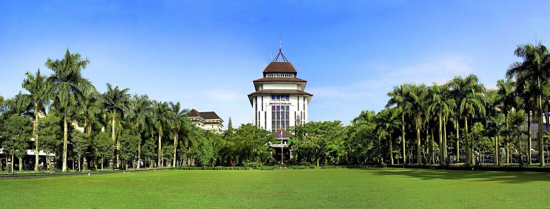 In frame: Rectorate of Brawijaya University