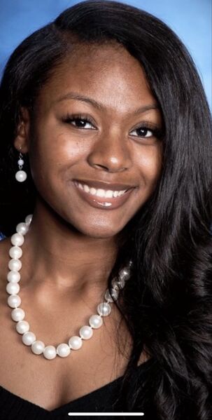 File:Chloe Wikiphoto 2674.jpg