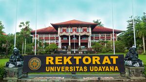 In frame: Rectorate of Udayana University