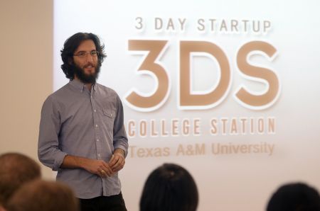 School:Texas A & M University - University Innovation Fellows