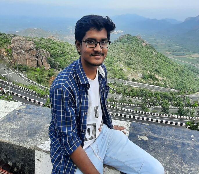 File:Vinay Manukonda Profile Pic.jpg