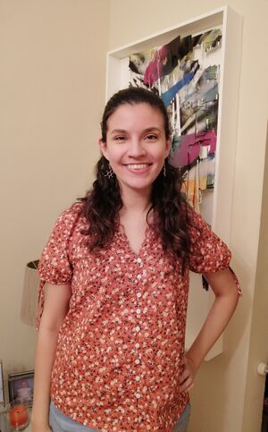 Mirella profile picture.jpg